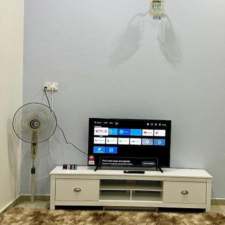 Sara Homestay Kuala Terengganu Kültér fotó